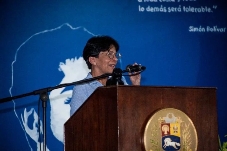 Ministra Dra. Sandra Oblitas exalta eI modelo de desarrollo ecosocialista propuesto por el Comandante Chávez